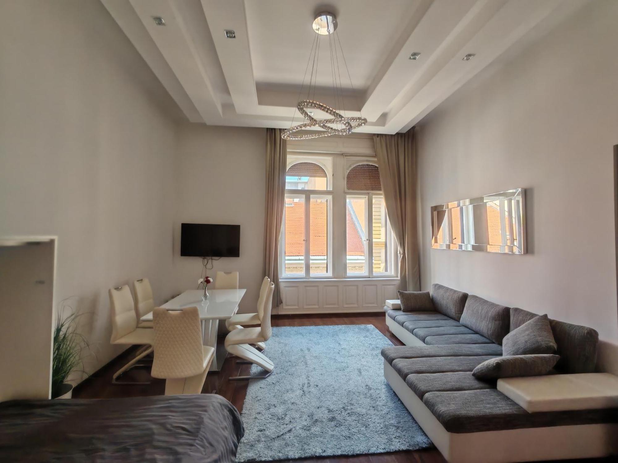 Basilika View Imperial Suite -Sas Street -Need Reservation For Free Parking Βουδαπέστη Εξωτερικό φωτογραφία